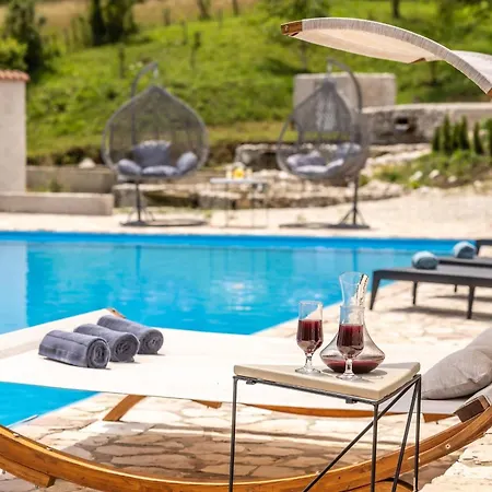 Resort Zora - Moje Mjesto