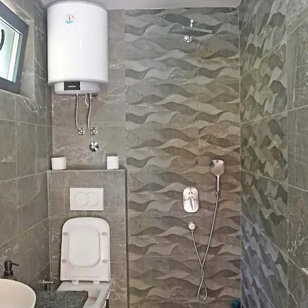 Rezort Zora - Moje Mjesto 4*